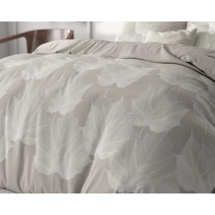 Husa de pilota Sleeptime Classy Lisa Gri 200x220 cm, 2 fete de perna 60x70 cm, microfibra 100%, moale si antialergica, 90 GSM