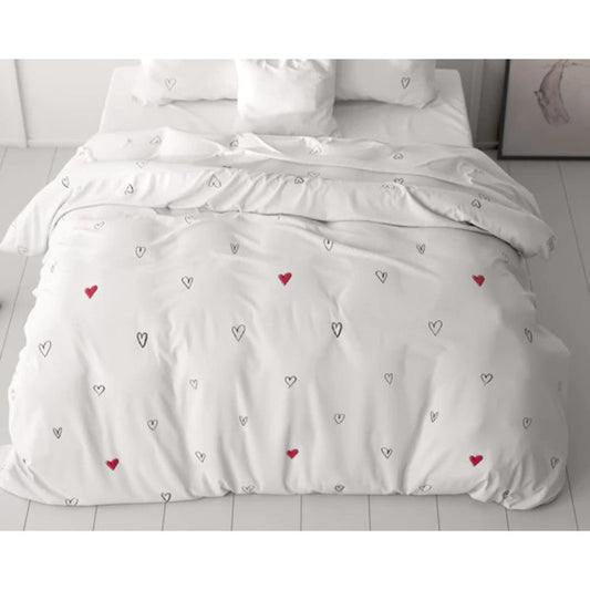 Husa de pilota Sleeptime Hearts Everywhere White 140x200/220 cm – microfibra moale, imprimeu cu inimi, antialergica, cu 1 fata de perna inclusa